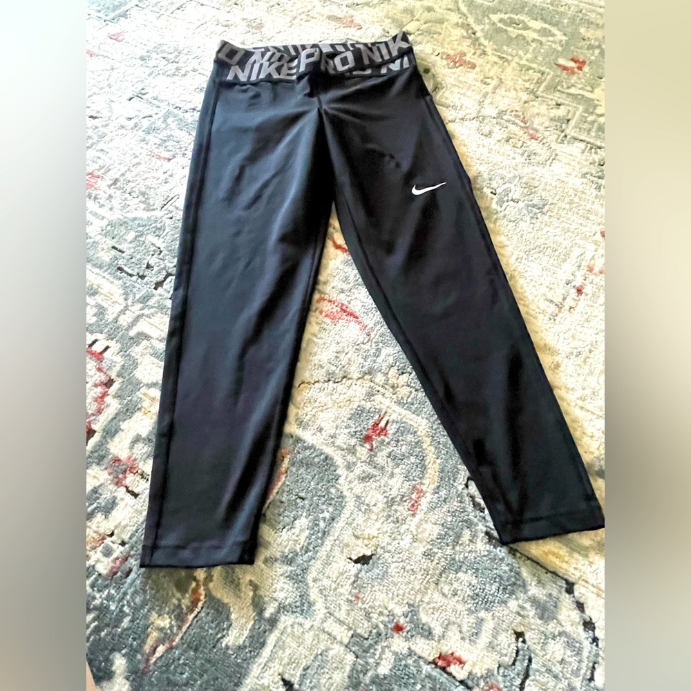 Nike Dri-FIT Black Leggings with Logo Band